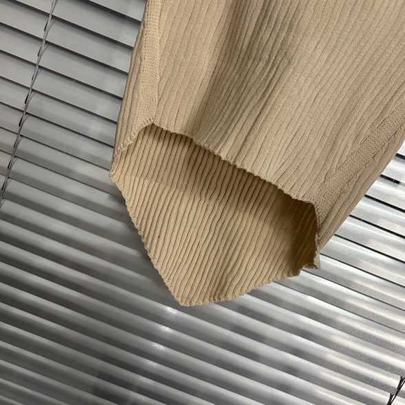 Beige Ribbed Tank Top - Picture 5 of 5